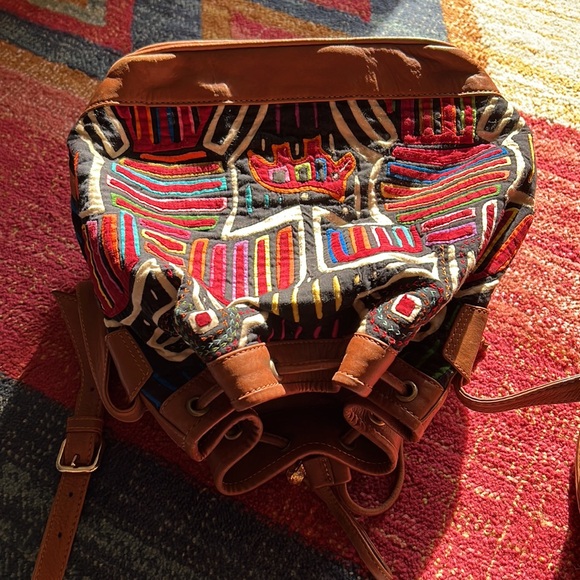 The leather shop crossbody bag - Picture 9 of 10